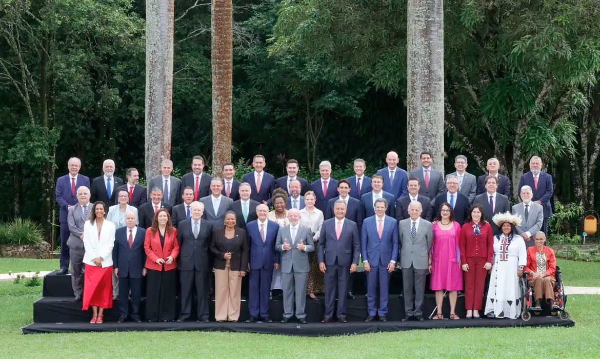 Em última reunião ministerial, Lula diz que 2026 será o ano da verdade