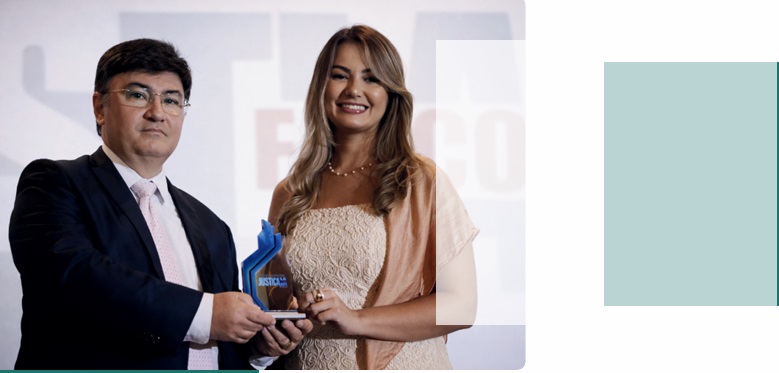 Rafaela Jales recebe Prêmio Nacional Justiça em Foco