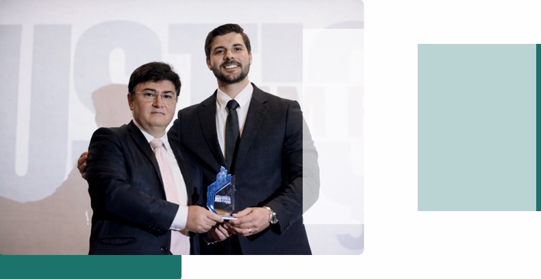 Luis Felipe Gianelli Aranda recebe Prêmio Nacional Justiça em Foco