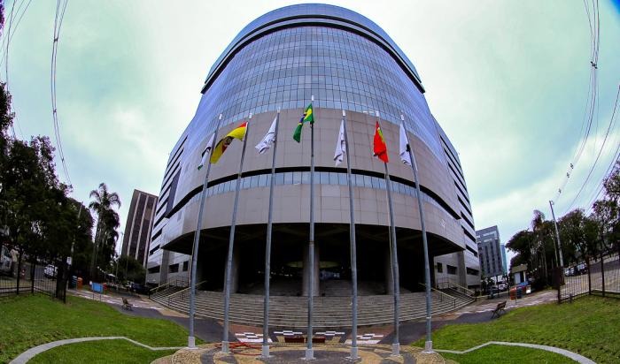 TRF aplica princípio do Código de Defesa do Contribuinte para suspender cobrança do Ibama