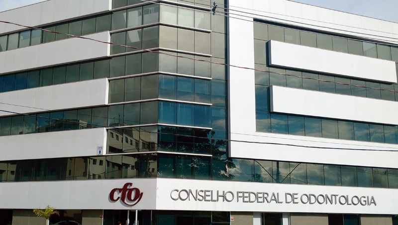Justiça afasta comando do Conselho Federal de Odontologia e nomeia Jairo Santos Oliveira