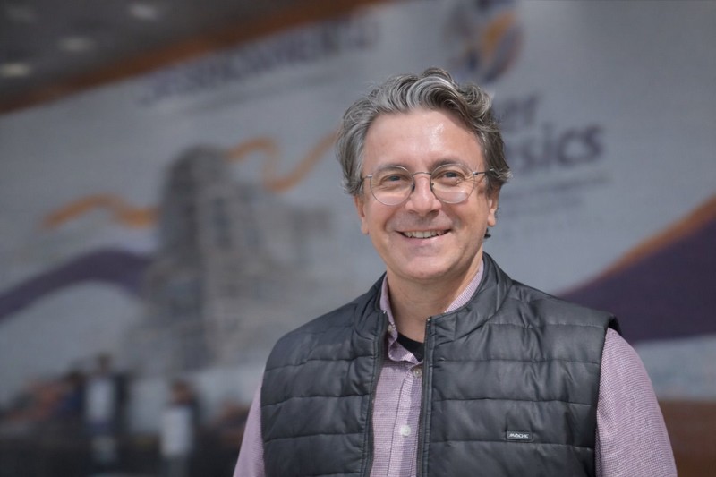 Da Escola de Samba ao Trend das Latinhas: Como a Narrativa Foi Reconfigurada