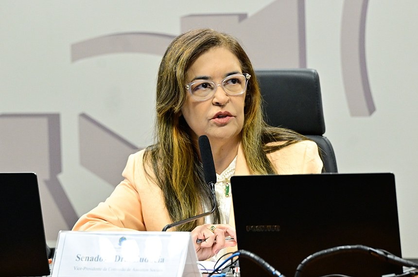 Projeto do Senado, acesso gratuito a vacinas contra o câncer vai a sanção