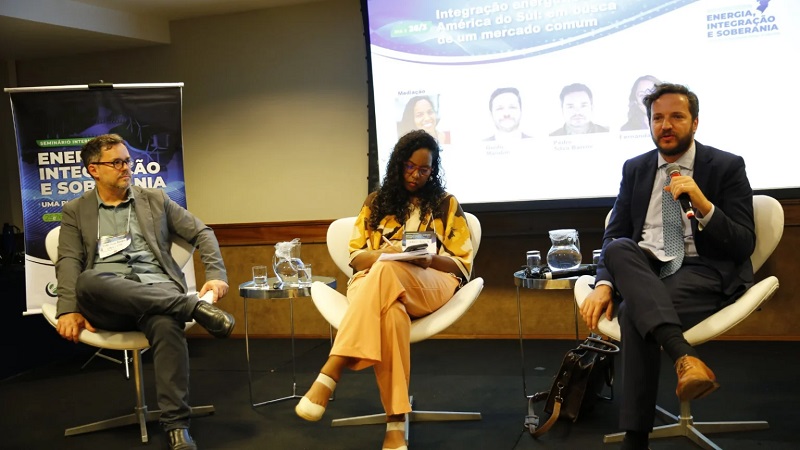 Energia parada no discurso