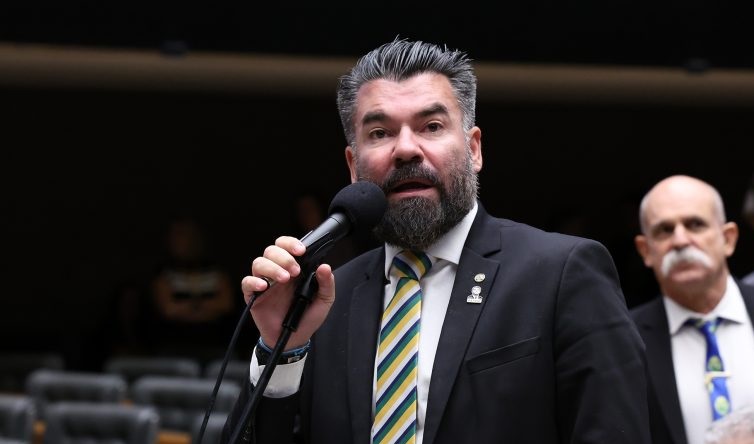 Delegados ganham força para contestar decisões judiciais durante investigações