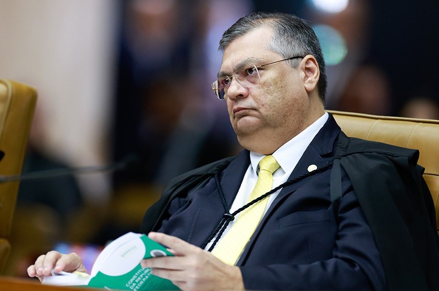 Ministro Flávio Dino anula emendas indicadas por dirigentes partidários sem mandato