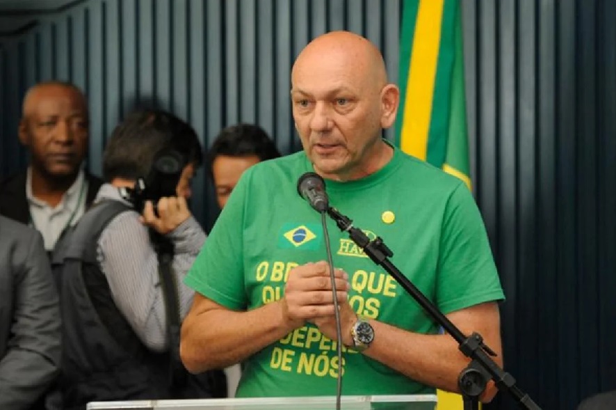 MPT processa Havan e Luciano Hang por assédio eleitoral